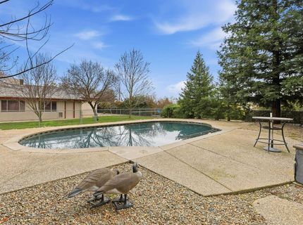 7950 Bar Du Ln, Sacramento, CA 95829 Photo