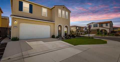 3596 Birdland Ave, Sacramento, CA 95835 Photo