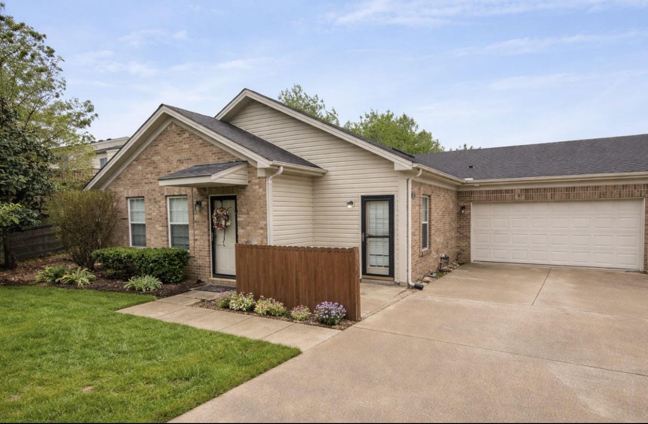 520 Goldon Trophy Trail, Lexington, KY 40514 Main Photo