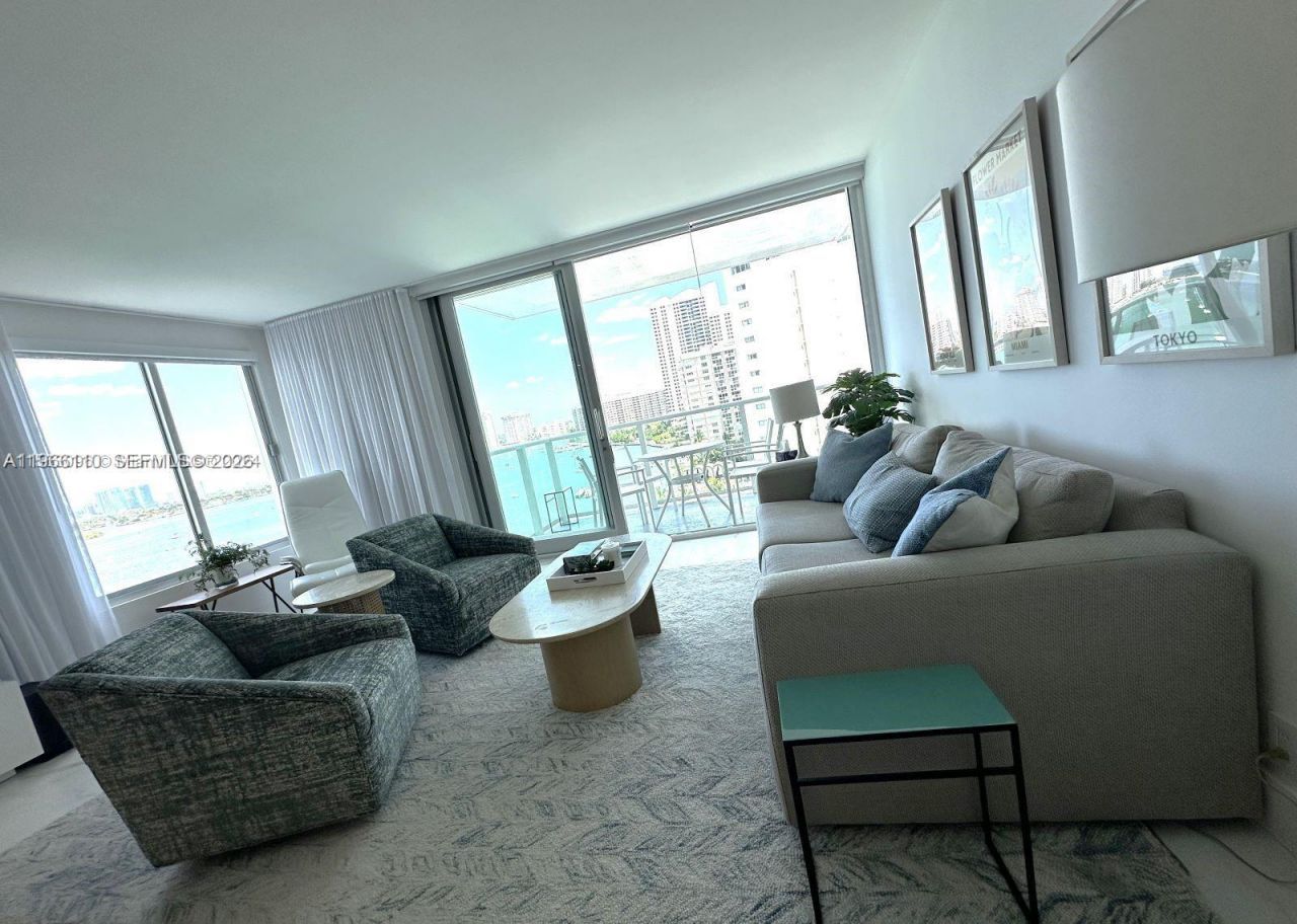 1000 West Ave, Unit 1024, Miami Beach, FL 33139 Photo