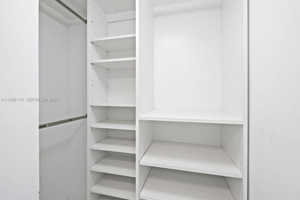 1000 West Ave, Unit 1024, Miami Beach, FL 33139 Photo