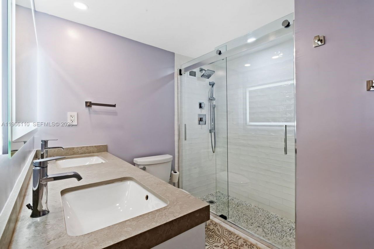 1000 West Ave, Unit 1024, Miami Beach, FL 33139 Photo