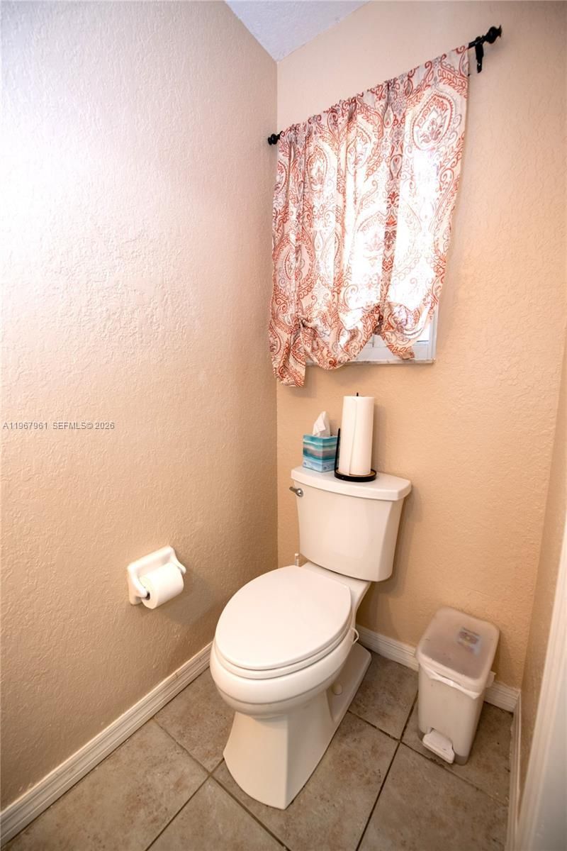 5945 SW 99th Ter, Cooper City, FL 33328 Photo