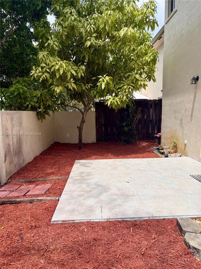 5945 SW 99th Ter, Cooper City, FL 33328 Photo