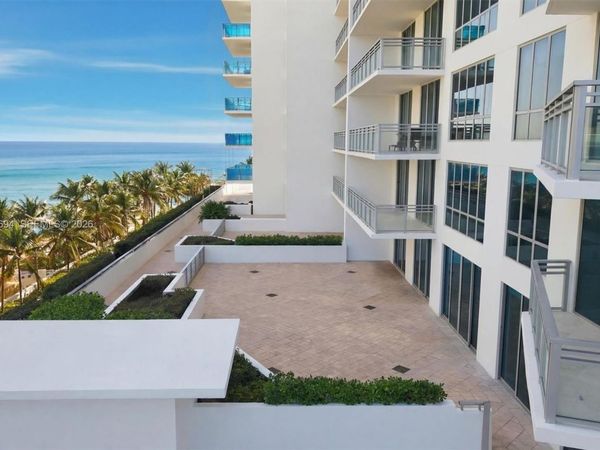 3535 S Ocean Dr, Unit 406, Hollywood, FL 33019