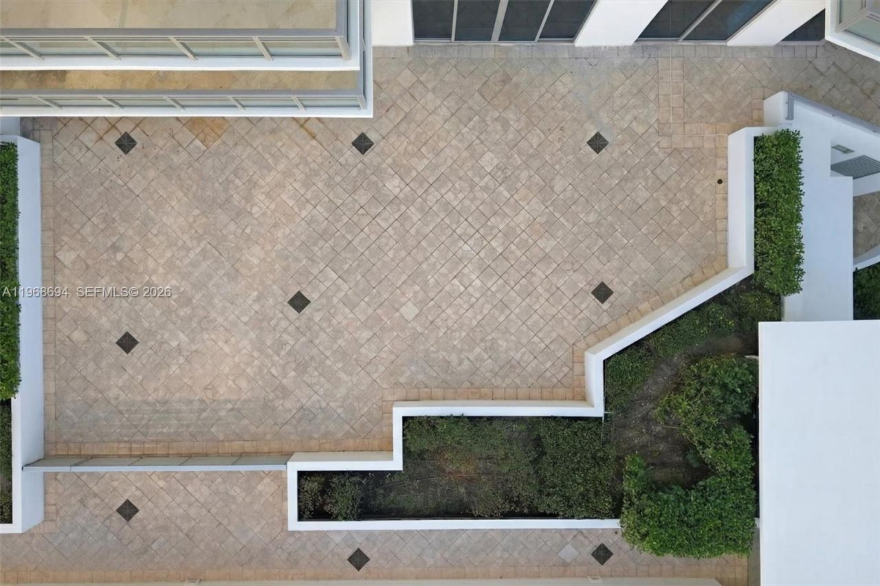 3535 S Ocean Dr, Unit 406, Hollywood, FL 33019 Photo