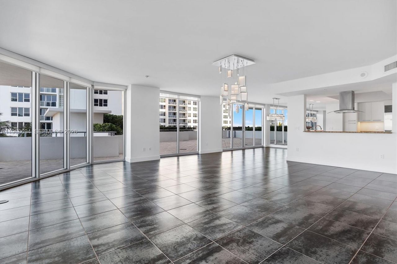 3535 S Ocean Dr, Unit 406, Hollywood, FL 33019 Photo