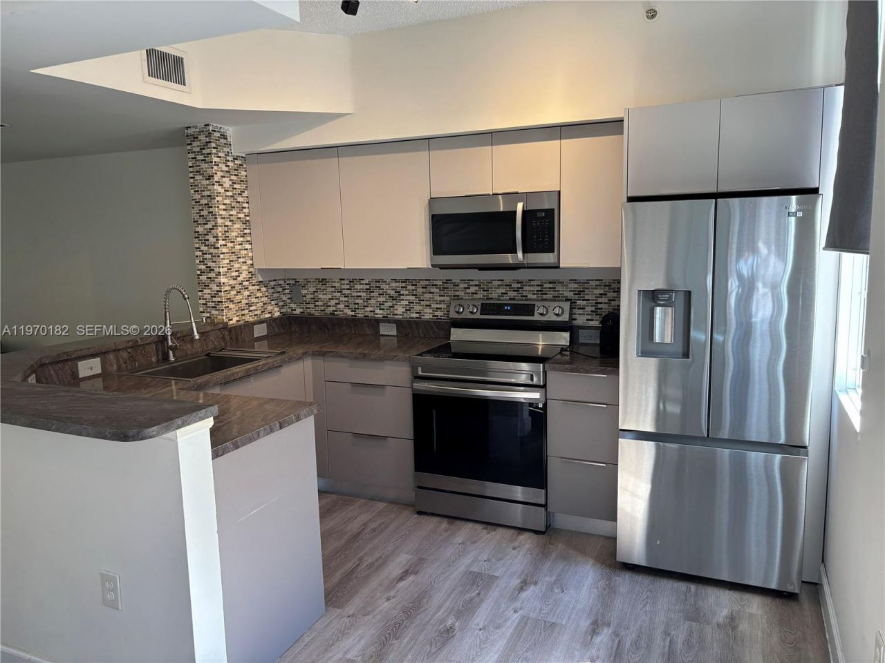 2981 NE 185th St, Unit 1802, Aventura, FL 33180 Photo