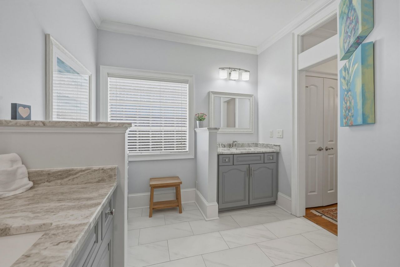 74 Cascade Dr. Photo 19