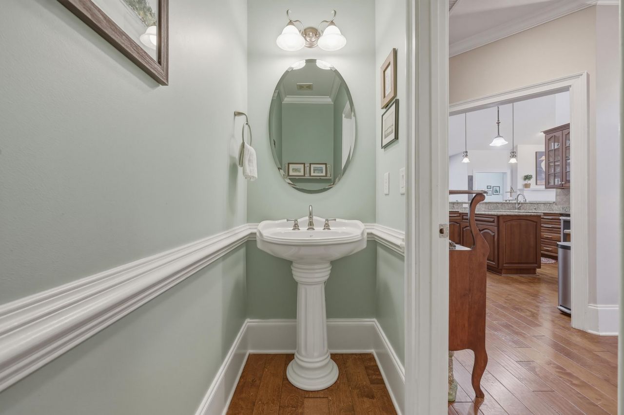 74 Cascade Dr. Photo 27