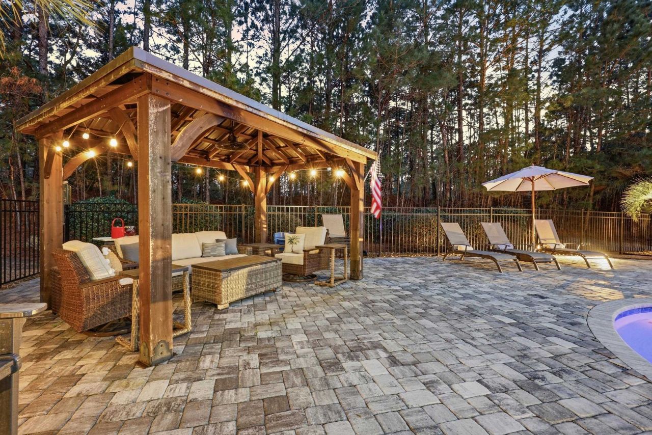 74 Cascade Dr. Photo 39