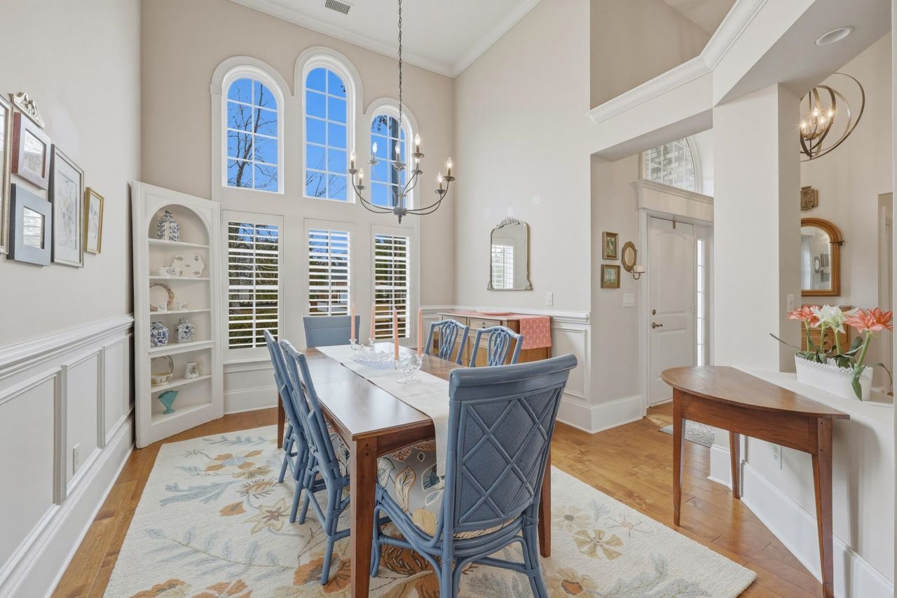 74 Cascade Dr. Photo 9