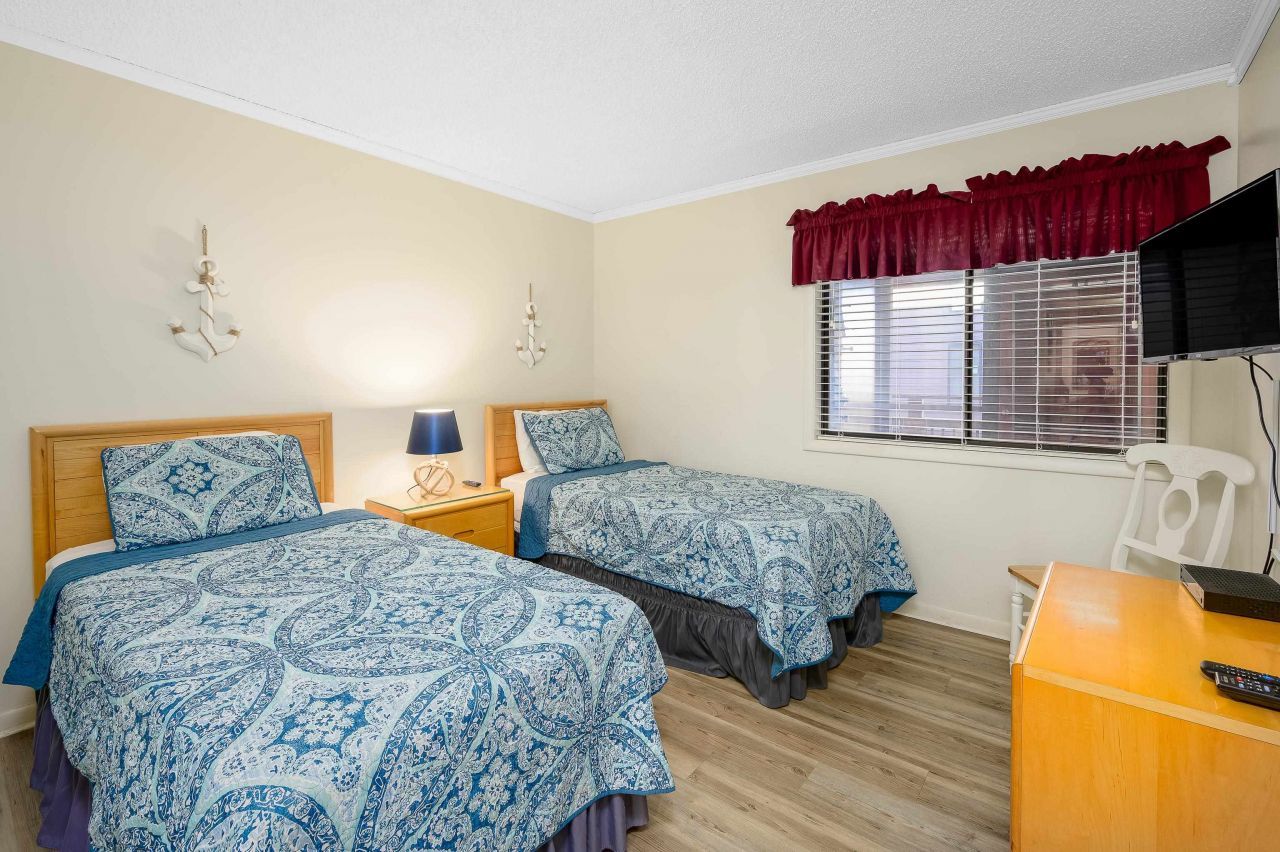 201 North Ocean Blvd.  Photo 13