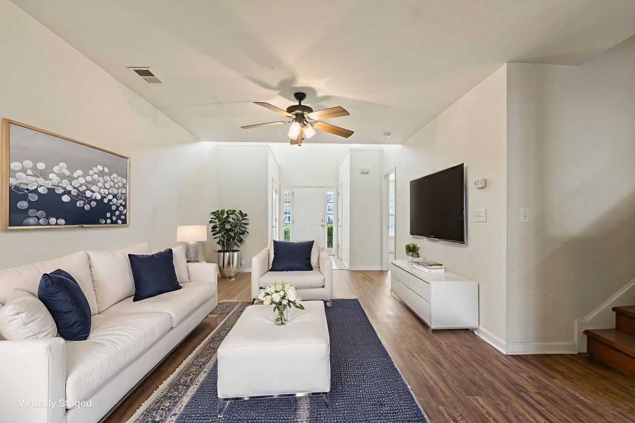 909 Barn Owl Ct.  Photo 14