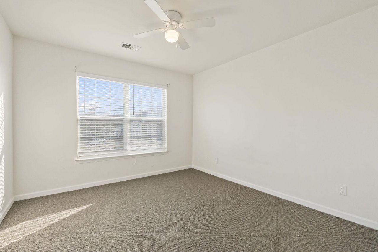 909 Barn Owl Ct.  Photo 29