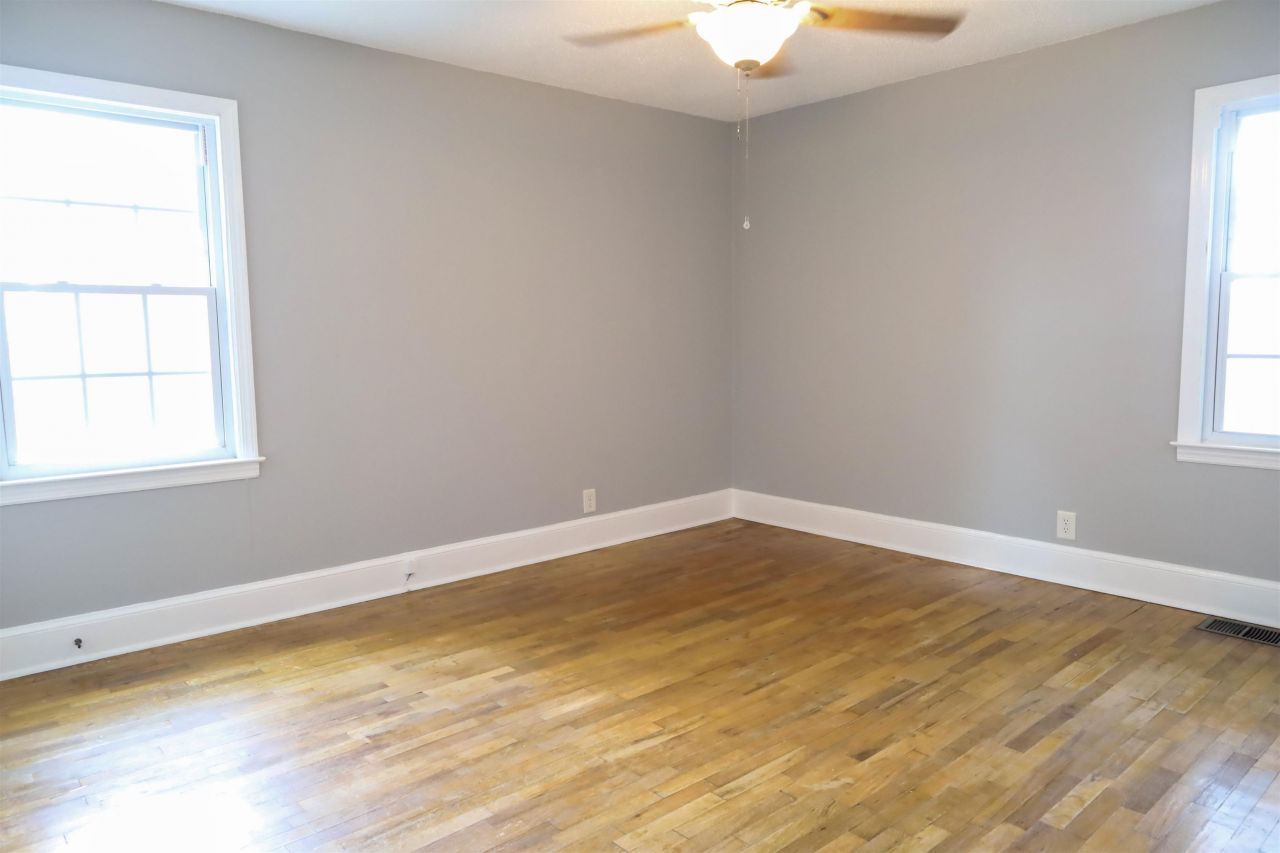 113 S Maple Ave. Photo 19