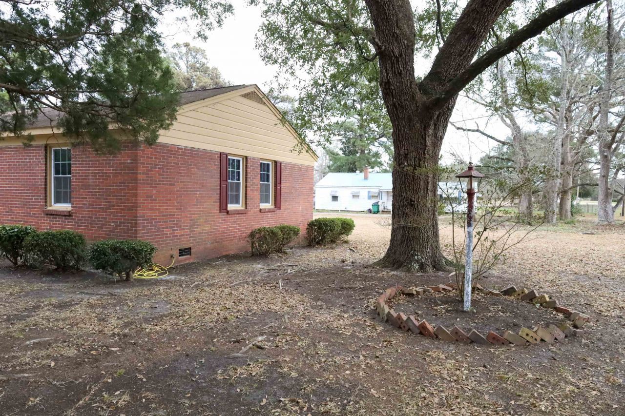 113 S Maple Ave. Photo 23