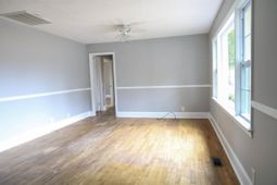 113 S Maple Ave. photo 4