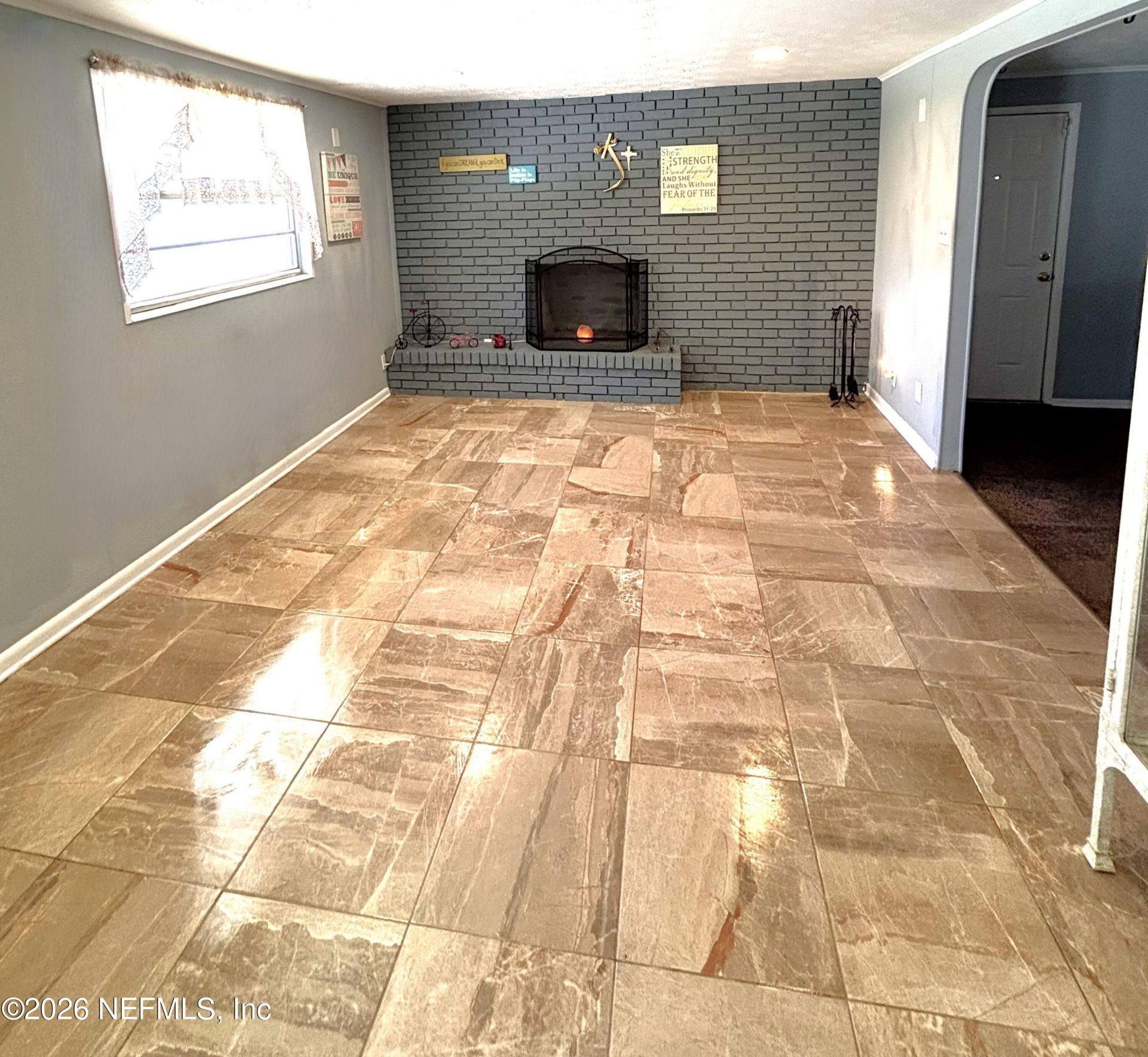 2071 Courtney Drive, Jacksonville, FL 32208 Photo