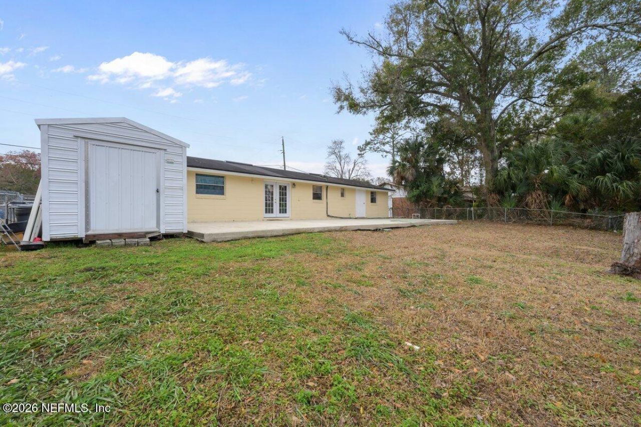 2071 Courtney Drive, Jacksonville, FL 32208 Photo
