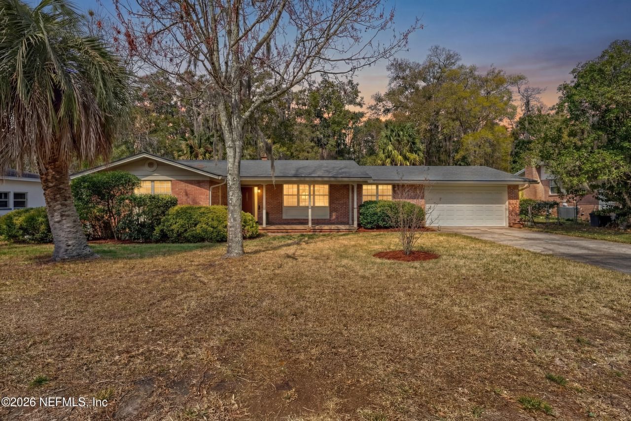 7857 Glen Echo Road N, Jacksonville, FL 32211 Main Photo