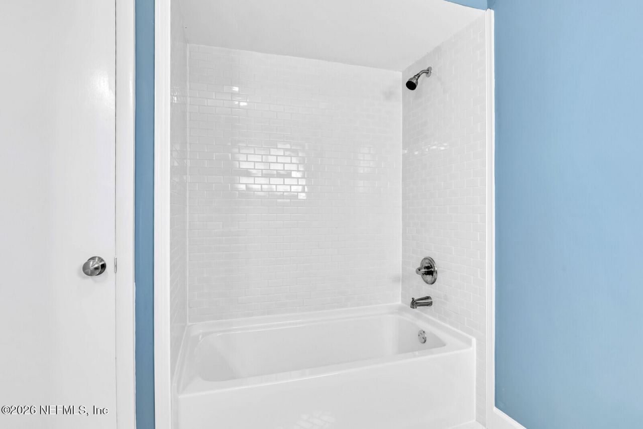 206/208 Hopkins Street, Neptune Beach, FL 32266 Photo