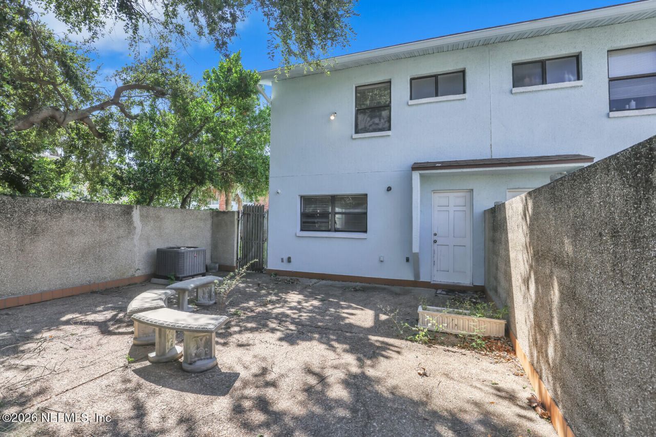 206/208 Hopkins Street, Neptune Beach, FL 32266 Photo