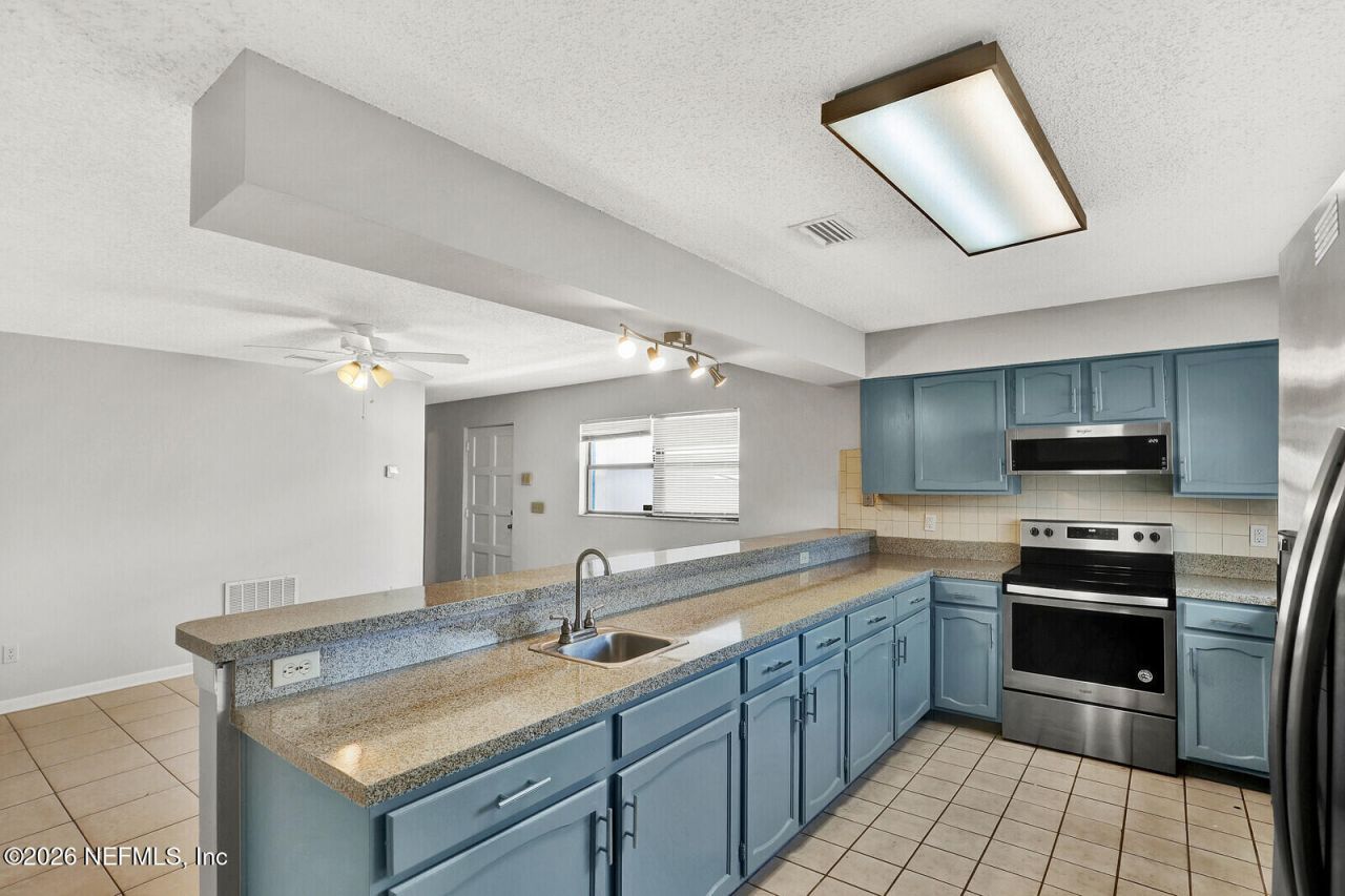 206/208 Hopkins Street, Neptune Beach, FL 32266 Photo