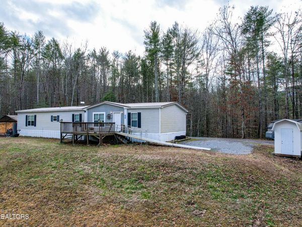 474 Punkton Rd, Del Rio, TN 37727