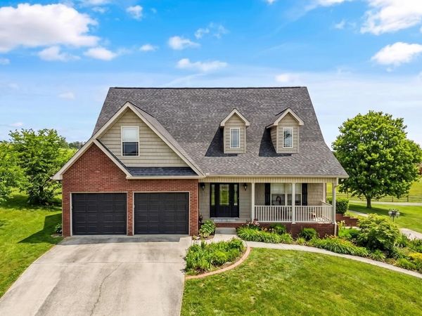 1484 Windfield Drive, Morristown, TN 37813