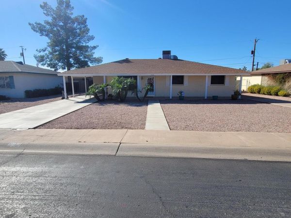 900 N CALIFORNIA Street, Chandler, AZ 85225