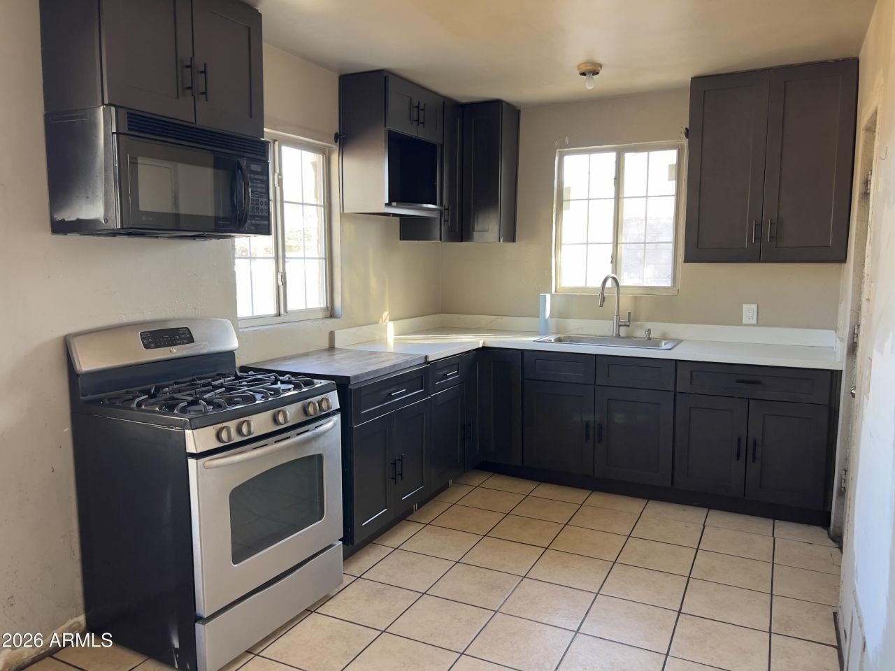 434 N 17th Drive, Phoenix, AZ 85007 Main Photo