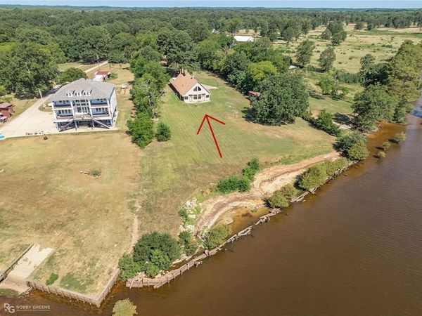 10307 Pirogue Road , Oil City, LA 71061