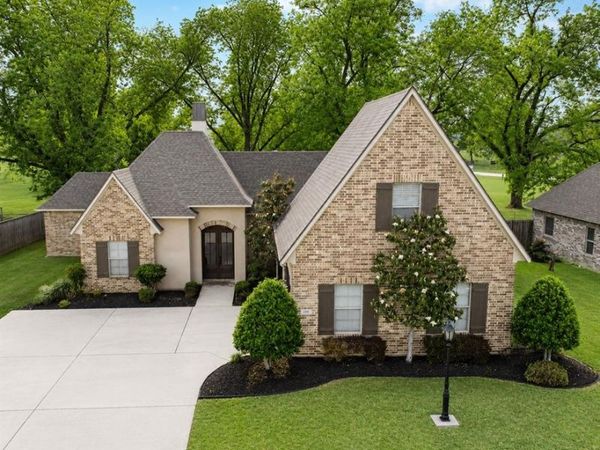106 Pear Tree Lane, Benton, LA 71006