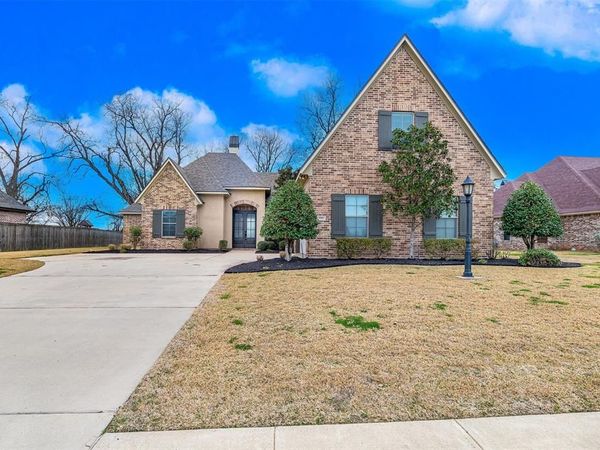 106 Pear Tree Lane, Benton, LA 71006