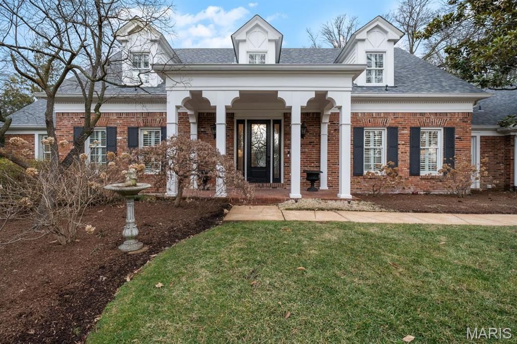 1691 Frontenac Woods Lane, Frontenac, MO 63131 Main Photo