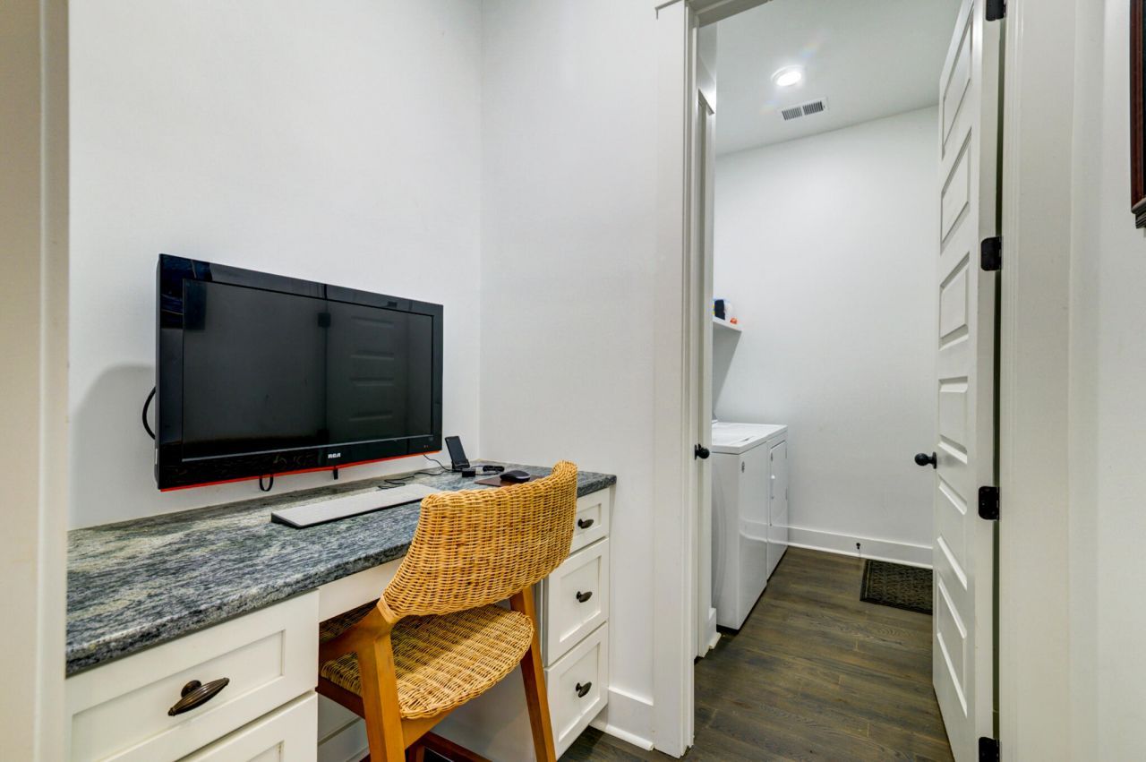 2950 Murray Wood Road Photo 33