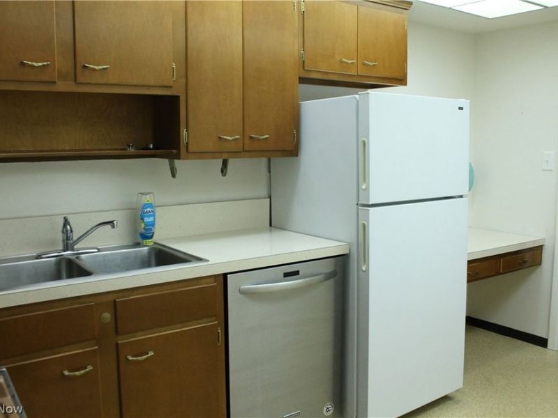 2089 Wooster Road, Unit 43, Rocky River, OH 44116 Photo 18