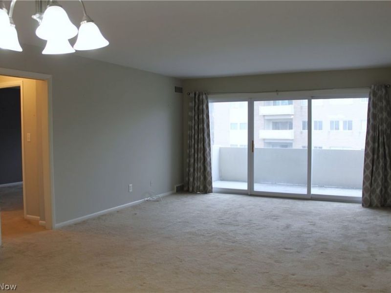 2089 Wooster Road, Unit 43, Rocky River, OH 44116 Photo 5