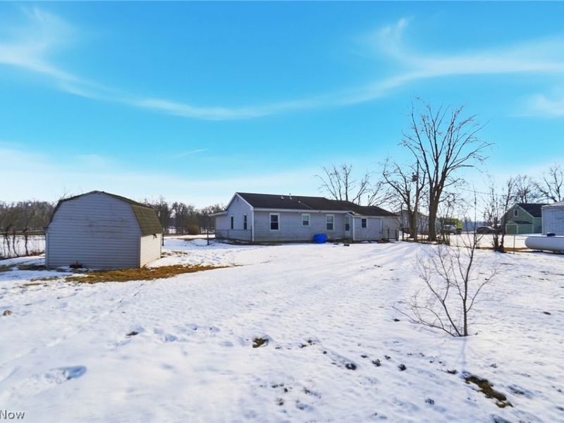 8240 Spencerville Road, Lima, OH 45806 Photo 2