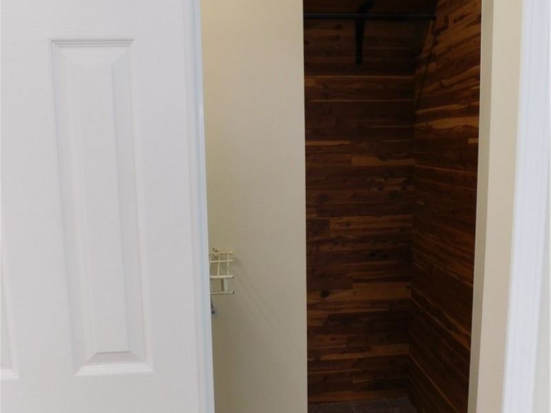 5089 South Geneva Drive, Geneva on the Lake, OH 44041 Photo 14