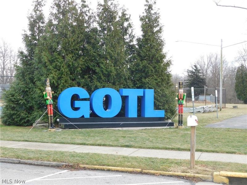 5089 South Geneva Drive, Geneva on the Lake, OH 44041 Photo 24