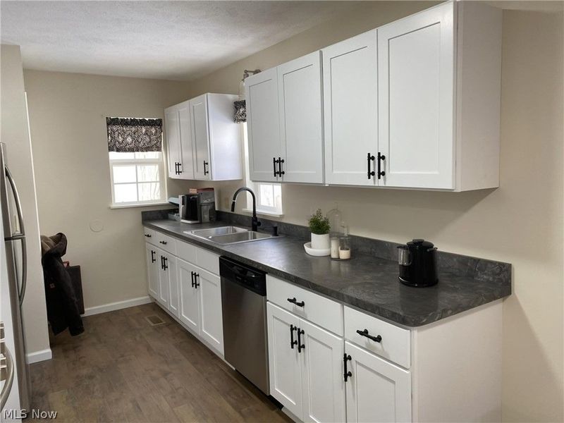 5089 South Geneva Drive, Geneva on the Lake, OH 44041 Photo 8