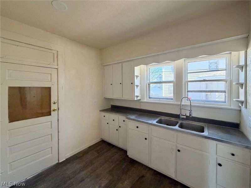 1317 Plum Street, Steubenville, OH 43952 Photo 4