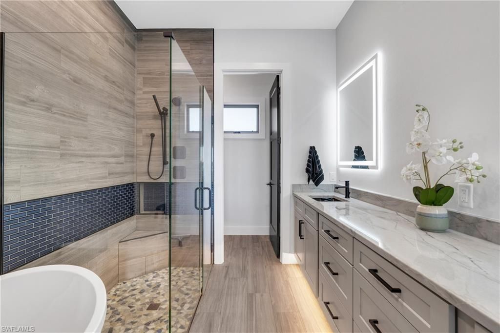 3434 NW 46th Pl, Cape Coral, FL 33993 Photo