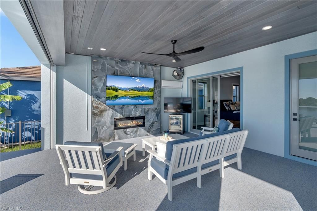 3434 NW 46th Pl , Cape Coral, FL 33993 Photo