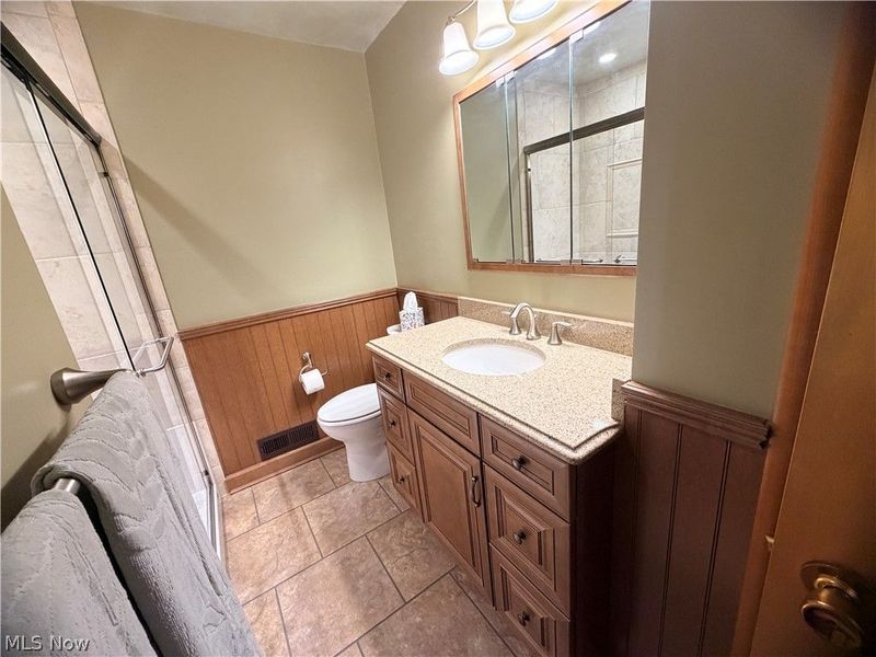 2257 Breezewood Drive, Austintown, OH 44515 Photo 12