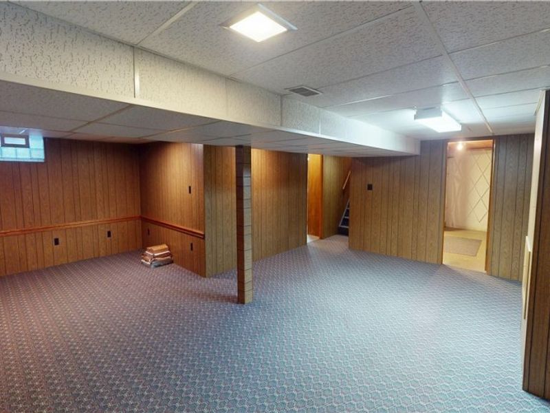 2257 Breezewood Drive, Austintown, OH 44515 Photo 19