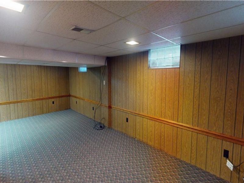 2257 Breezewood Drive, Austintown, OH 44515 Photo 20