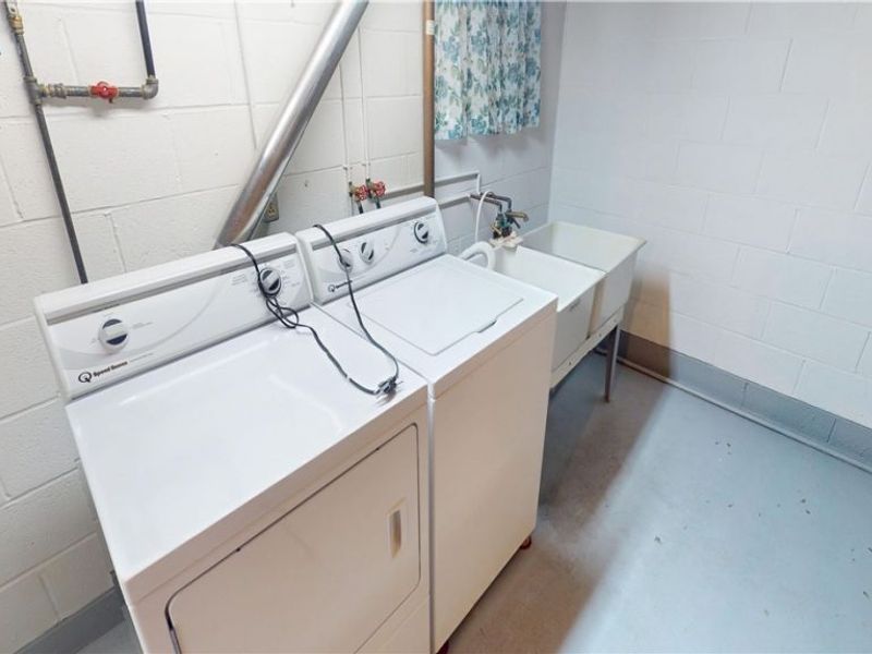 2257 Breezewood Drive, Austintown, OH 44515 Photo 23